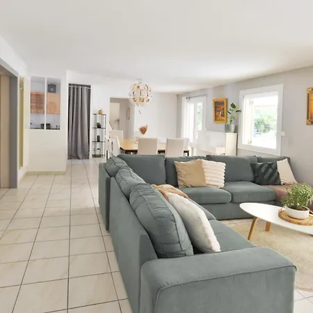 Grande Maison Familiale Proche Paris Et * Mandres-les-Roses